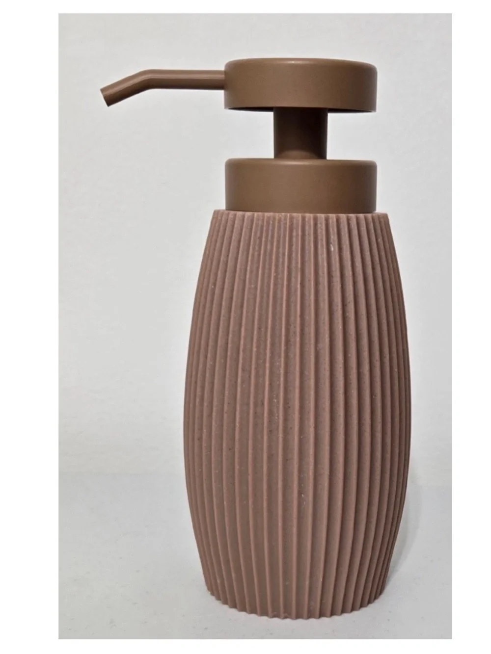 New Room & Retreat Soap Pump Cylinder Home Bathroom Kitchen Brown NWT